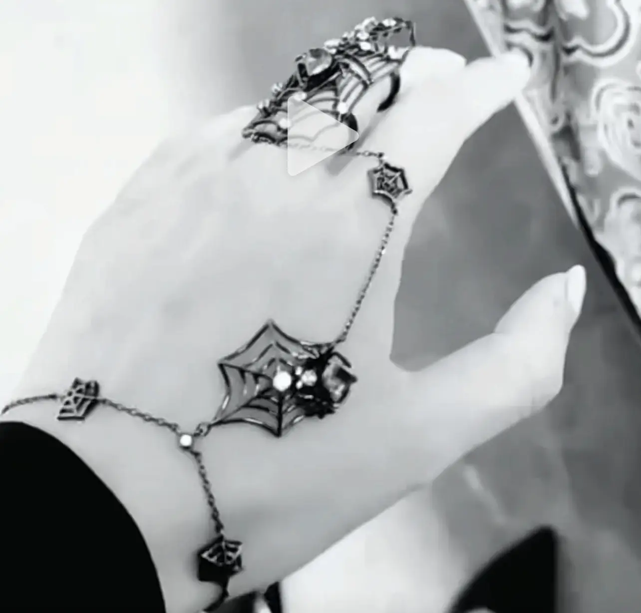 西檬之家2025年女王在字母圈中的崛起与影响力解析 一